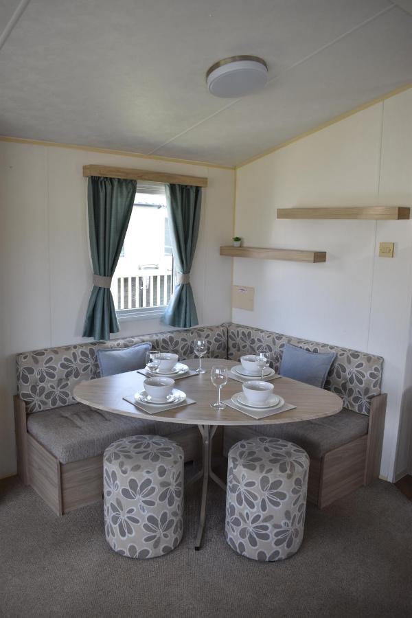 The Salsa Attractive Accomodation At Tattershall Lakes Exterior foto
